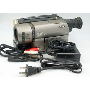 Sony CCD-TRV36 Hi8 Analog Camcorder - Record Transfer Play 8MM